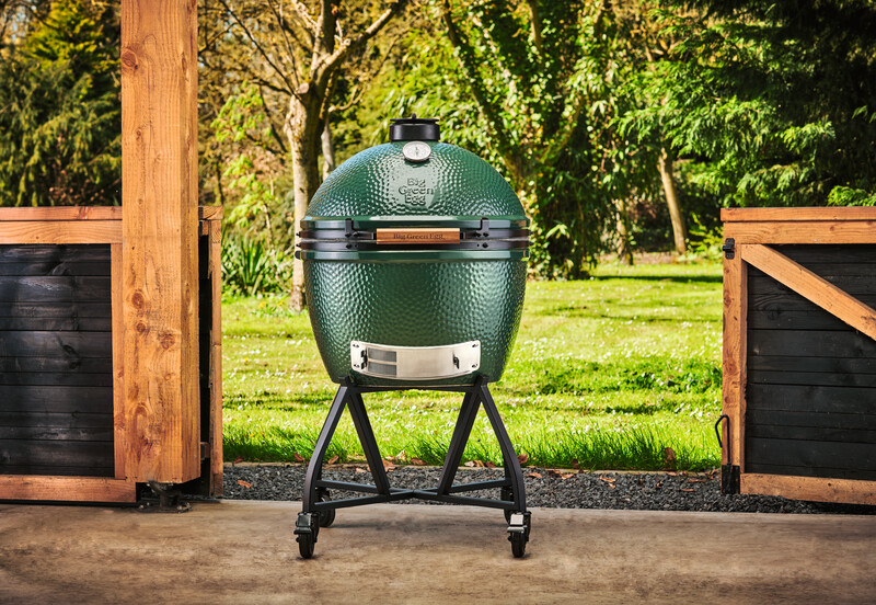 XL Big Green Egg v ráme